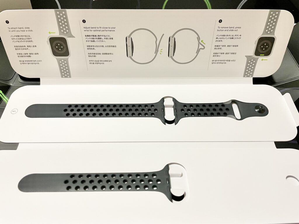Apple Watch Nike Series 6（GPSモデル） バンド