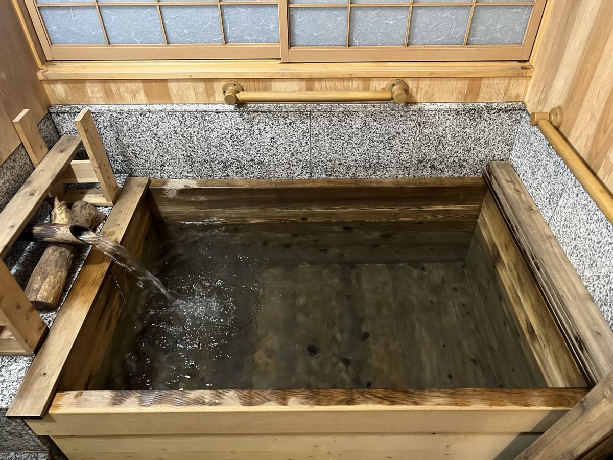 菊谷坊の風呂